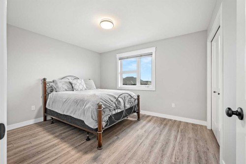 6015 17 Street, Lloydminster, AB - Indoor Photo Showing Bedroom