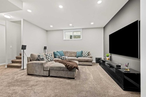 6015 17 Street, Lloydminster, AB - Indoor