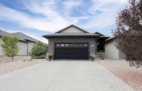 2809 11 Avenue, Wainwright, AB - Outdoor