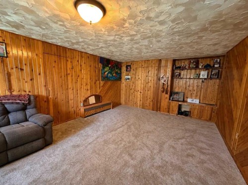 215 14 Street, Wainwright, AB - Indoor