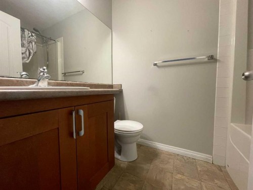 4802 64 Avenue, Cold Lake, AB - Indoor Photo Showing Bathroom