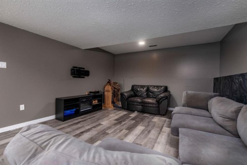 5411 28 Street, Lloydminster, AB - Indoor