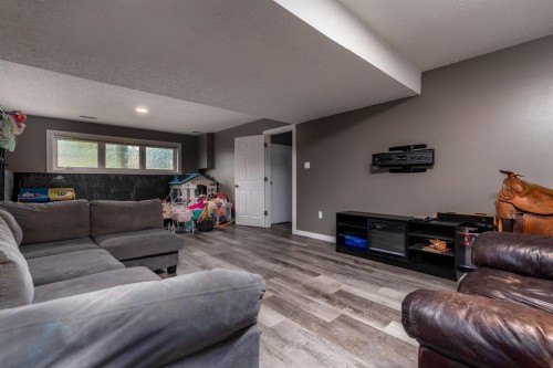 5411 28 Street, Lloydminster, AB - Indoor