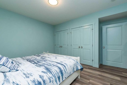 6113 20 Street Close, Lloydminster, AB - Indoor Photo Showing Bedroom