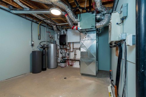 6113 20 Street Close, Lloydminster, AB - Indoor Photo Showing Basement
