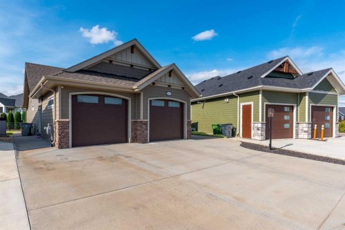 6113 20 Street Close, Lloydminster, AB - Outdoor