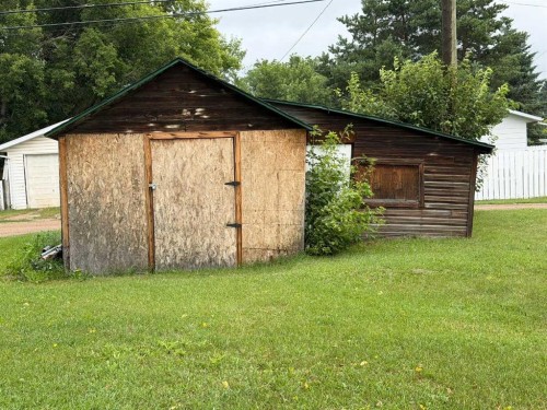 1236 1 Avenue, Wainwright, AB - Outdoor