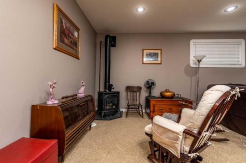 7213 40 Street, Lloydminster, AB - Indoor