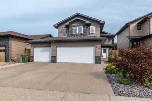 7213 40 Street, Lloydminster, AB - Outdoor With Facade