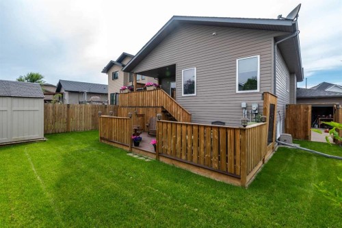 7213 40 Street, Lloydminster, AB - Outdoor With Exterior