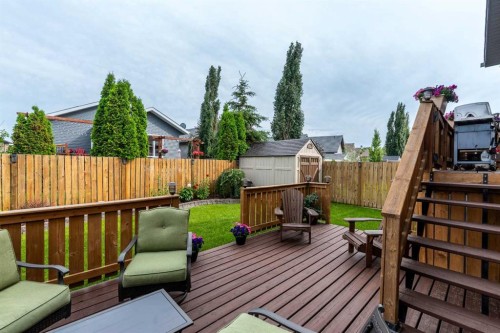 7213 40 Street, Lloydminster, AB - Outdoor With Deck Patio Veranda