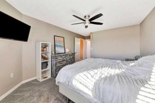 4005 60Th Avenue, Lloydminster, AB - Indoor Photo Showing Bedroom