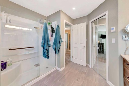 4005 60Th Avenue, Lloydminster, AB - Indoor Photo Showing Bathroom