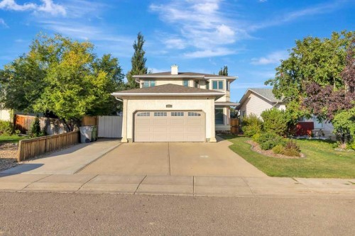 4005 60Th Avenue, Lloydminster, AB - Outdoor