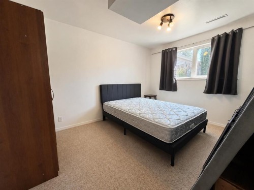 5509 45 Street, Provost, AB - Indoor Photo Showing Bedroom