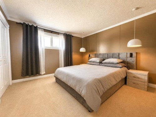 5509 45 Street, Provost, AB - Indoor Photo Showing Bedroom