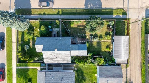 5101 55 Street, Lloydminster, AB - Outdoor