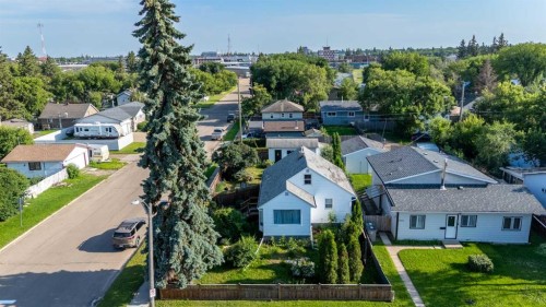 5101 55 Street, Lloydminster, AB - Outdoor With View