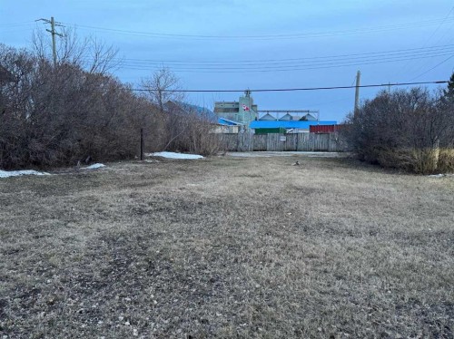 4925 51 Avenue, Kitscoty, AB 