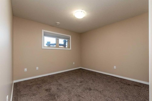 59-2715 73 Avenue, Lloydminster, AB - Indoor Photo Showing Other Room