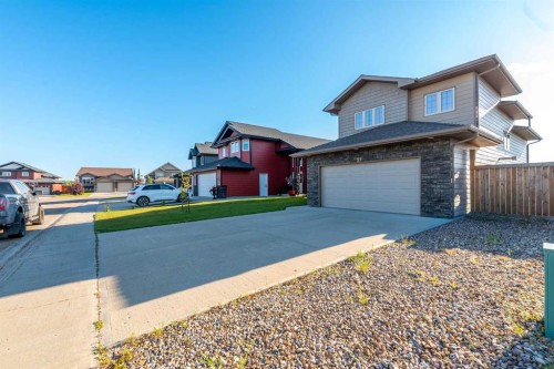 59-2715 73 Avenue, Lloydminster, AB - Outdoor