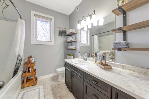 38-2715 73 Avenue, Lloydminster, AB 