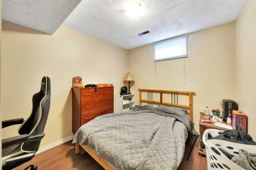 3208 54 Avenue, Lloydminster, AB - Indoor Photo Showing Bedroom