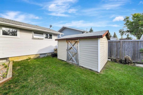 3208 54 Avenue, Lloydminster, AB - Outdoor With Exterior