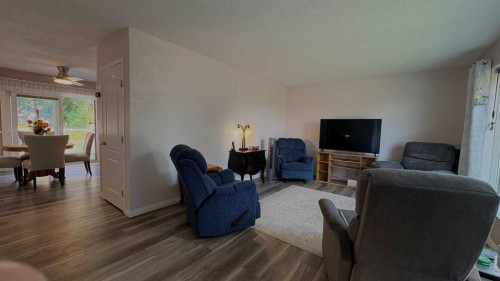 1046 17 Avenue, Wainwright, AB 