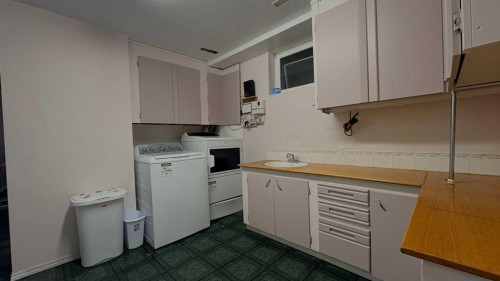 1046 17 Avenue, Wainwright, AB 
