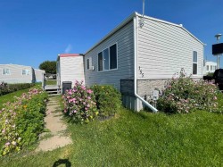 155-5308 57 Street Lloydminster, AB T9V 2A3