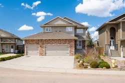 4014 74 Avenue  Lloydminster, AB T9V 2K4