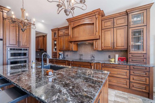 6205 17 Street Close, Lloydminster, AB 