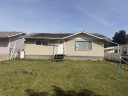 1126 6 Avenue Wainwright, AB T9W 1G2