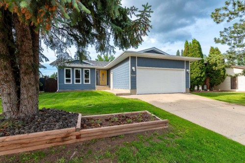5414 28 Street  Lloydminster, AB T9V 2M2