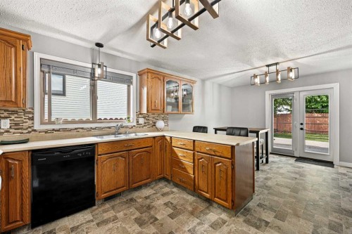 5410 28 Street, Lloydminster, AB 