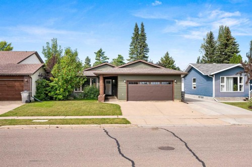 5410 28 Street, Lloydminster, AB 