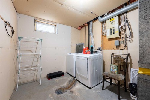 5410 28 Street, Lloydminster, AB 