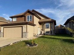 5227 15 Street  Lloydminster, AB T9V 0Y2