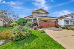 2306 52A Avenue Close Lloydminster, AB T9V 2R5