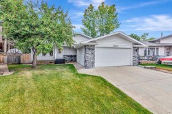 4610 31 Street Close  Lloydminster, SK S9V 1X9