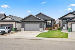 7306 35 Street  Lloydminster, AB T9V 3P8
