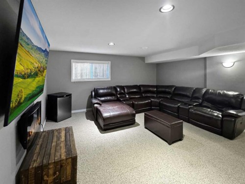 3102 65 Avenue, Lloydminster, AB 