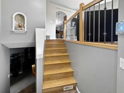 3102 65 Avenue, Lloydminster, AB 