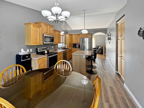 3102 65 Avenue, Lloydminster, AB 