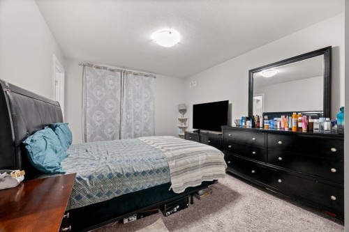 3910 57 Avenue, Lloydminster, AB 