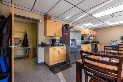4706 62 Avenue, Lloydminster, AB 