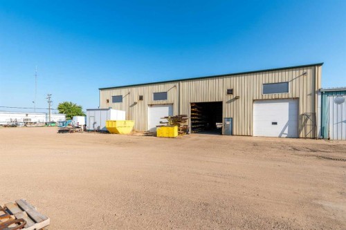4706 62 Avenue, Lloydminster, AB 