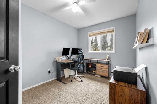 2105 52 Avenue Close, Lloydminster, AB 