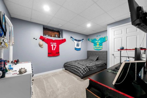 2105 52 Avenue Close, Lloydminster, AB 